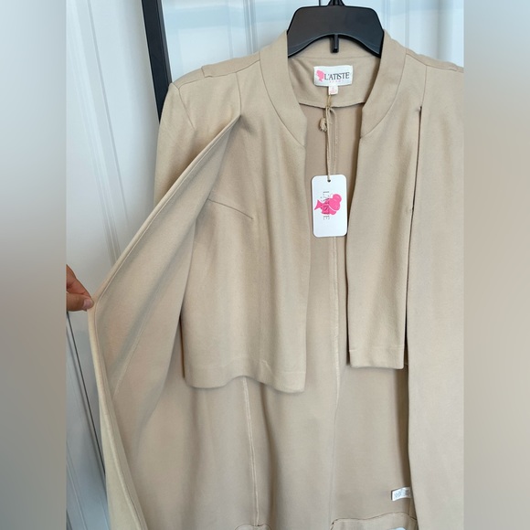 L’Atiste by Amy | Cloak Vest with Cape | Size Small NWT - Picture 4 of 8